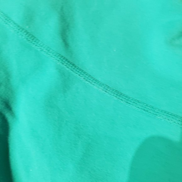 Lululemon Teal Tank Top Zipper Pocket - Picture 7 of 7